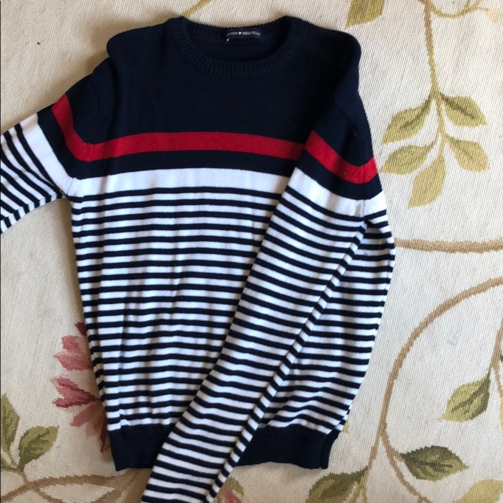 Brandy Melville Sweater